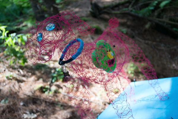 Cemberley 2013 A wire sculpture of a dog.